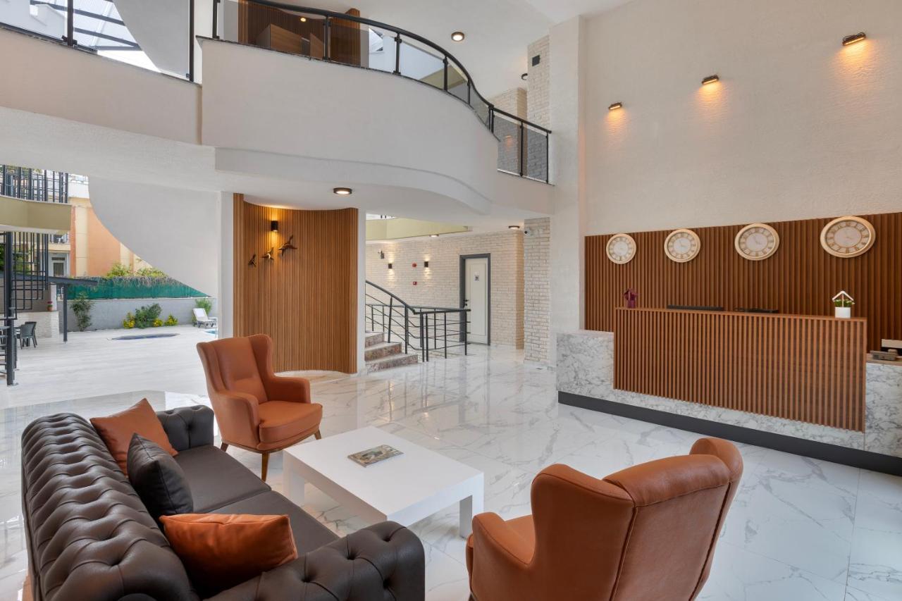 Perlo Hotel كمر المظهر الخارجي الصورة