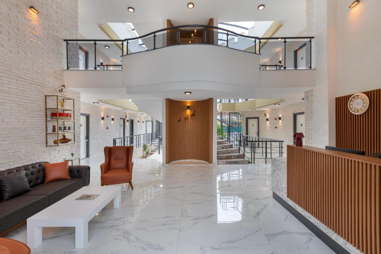 Perlo Hotel كمر المظهر الخارجي الصورة