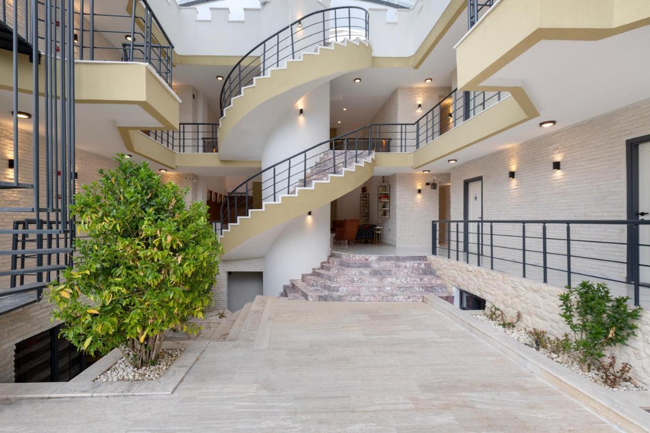 Perlo Hotel كمر المظهر الخارجي الصورة