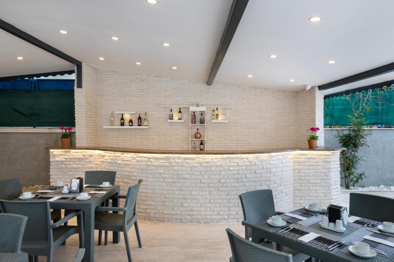 Perlo Hotel كمر المظهر الخارجي الصورة